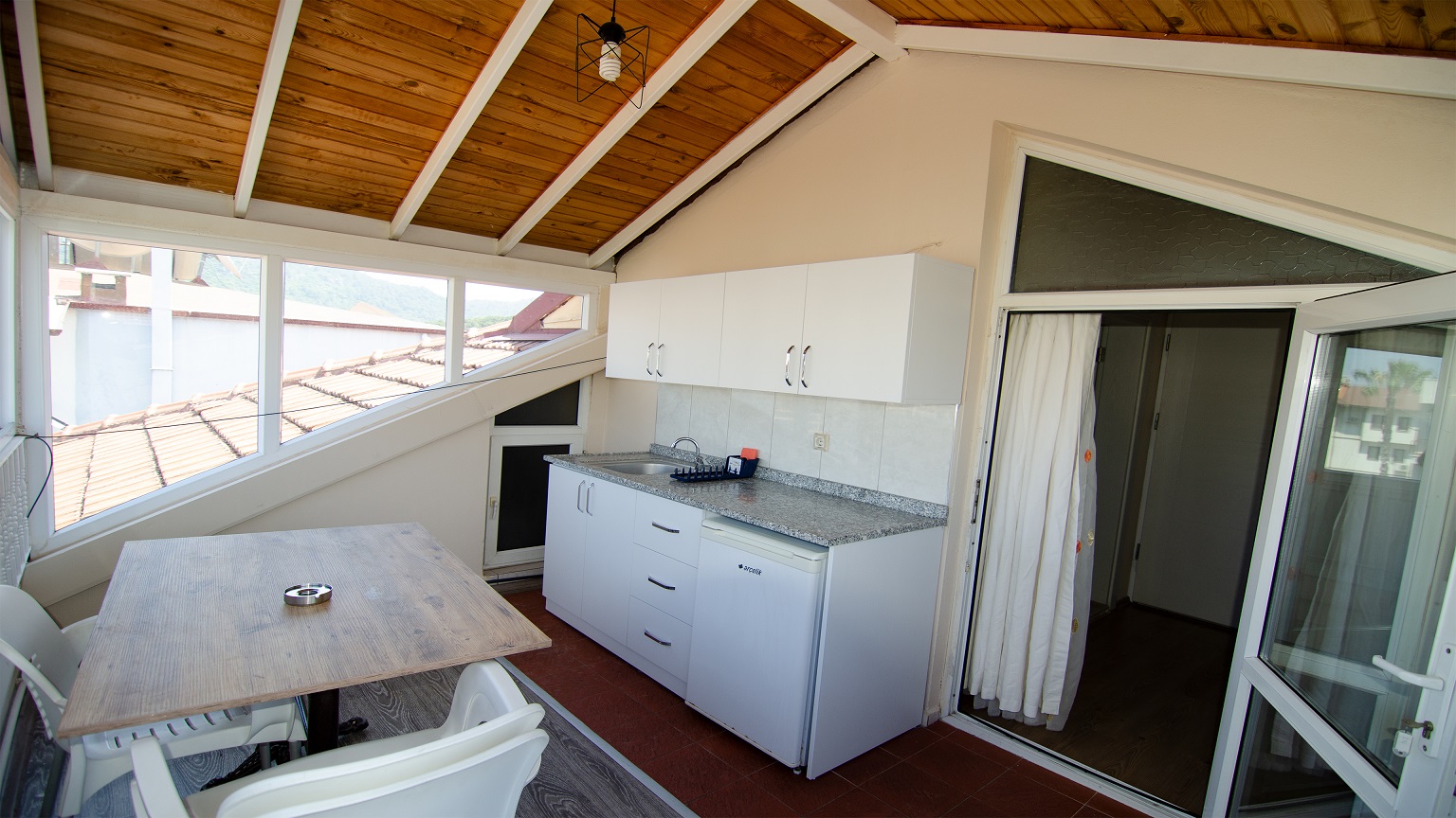 Çatı Katı Çift Odası